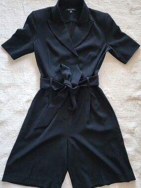 Judith & Charles Black Short-Sleeve Tie-Waist Romper